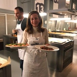 Meet your Posher, Sharon